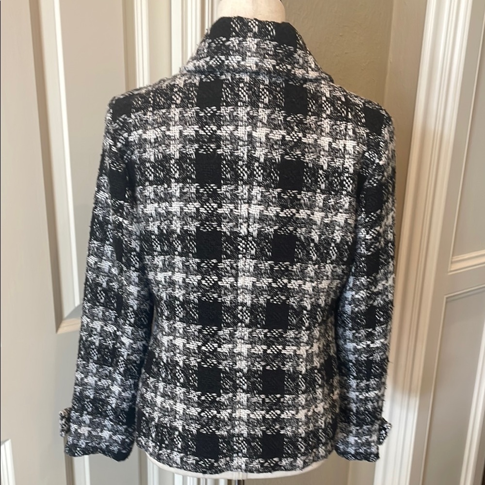 Chico's Plaid Textured/Tailored Blazer/Jacket Black/White 8 - Picture 4 of 7